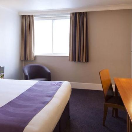 Premier Inn Glasgow East Kilbride - Peel Park Exteriér fotografie